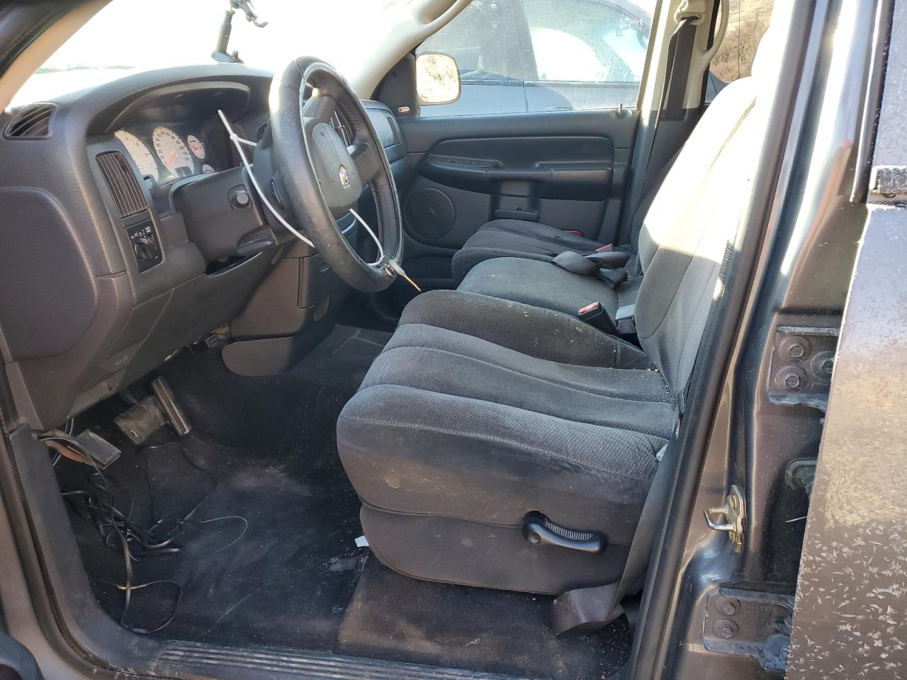 2004 Dodge RAM VIN 1D7HA18D94S672216 Copart auction photo, rear end damage thumbnail 7
