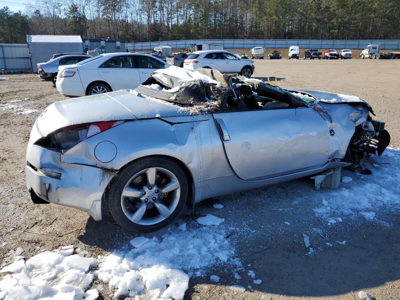 2006 Nissan 350Z VIN JN1AZ36A76M454522 Copart auction photo, all over / undercarriage damage thumbnail 3