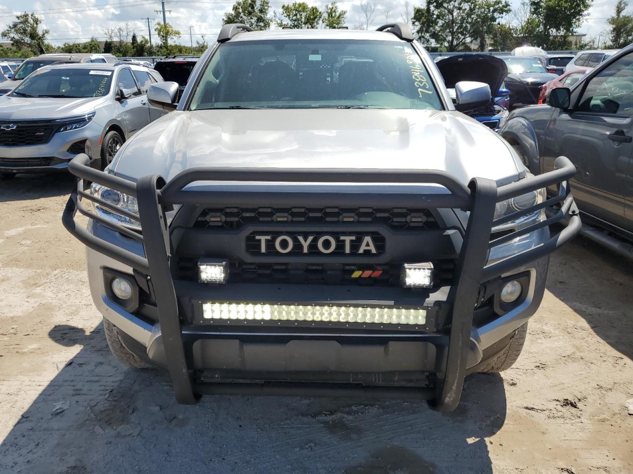 2016 Toyota Tacoma VIN 3TMAZ5CN6GM001014 Copart auction photo, water/flood damage thumbnail 5
