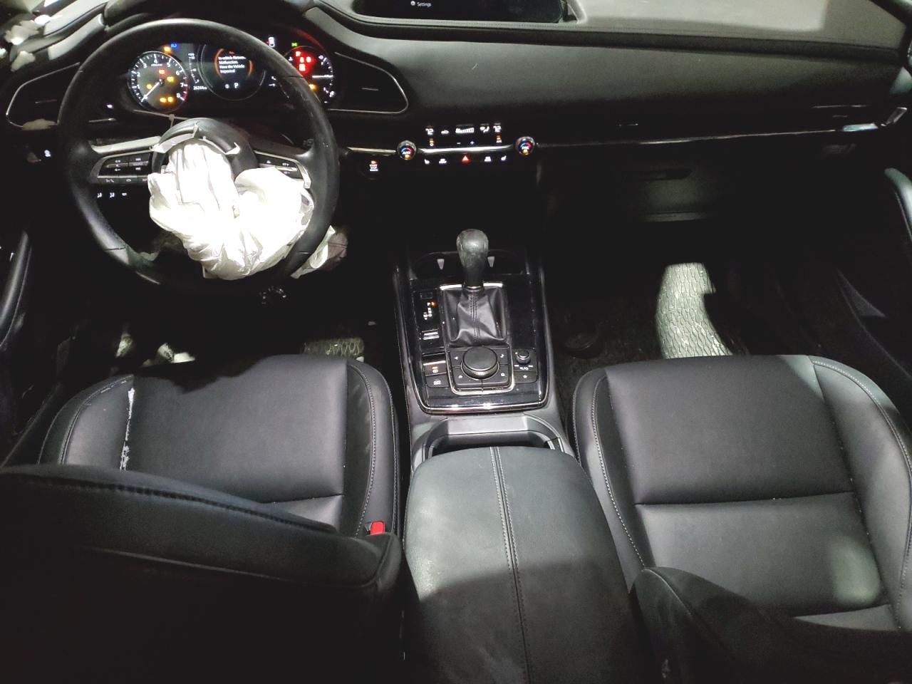2022 Mazda CX-30 VIN 3MVDMBCL0NM423414 Copart auction photo, front end damage thumbnail 8