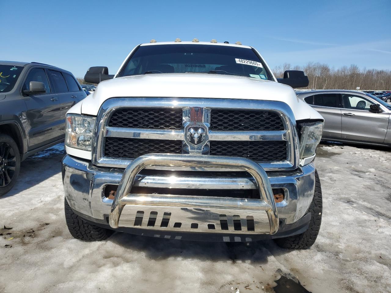 2013 RAM 2500 VIN 3C6UR5CL4DG534282 Copart auction photo, front end / minor dent/scratches damage thumbnail 5