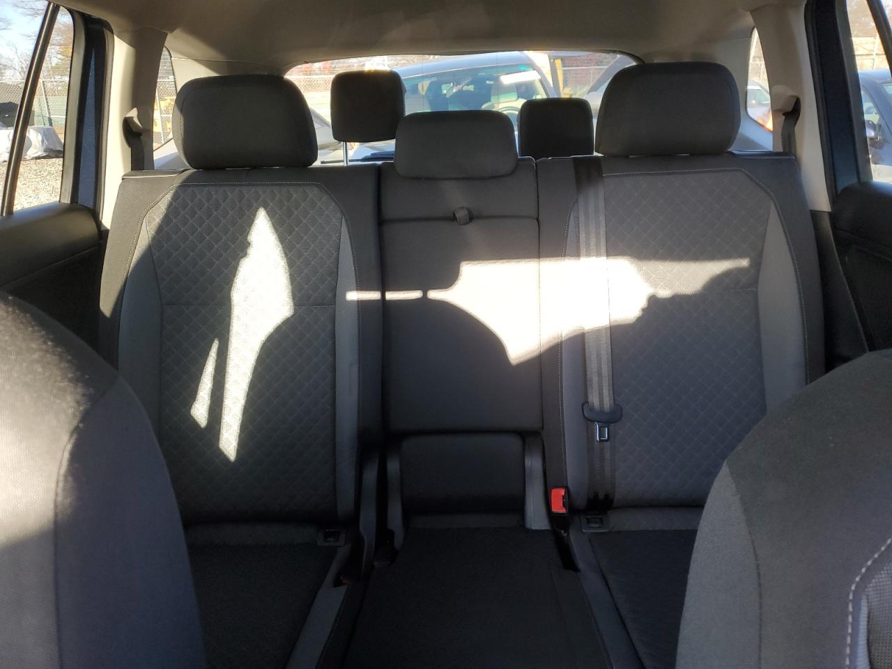 2019 Volkswagen Tiguan VIN 3VV1B7AX1KM140062 Copart auction photo, mechanical / front end damage thumbnail 10