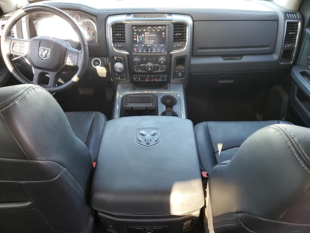 2018 RAM 1500 VIN 1C6RR7MT7JS184277 Copart auction photo, side damage thumbnail 8