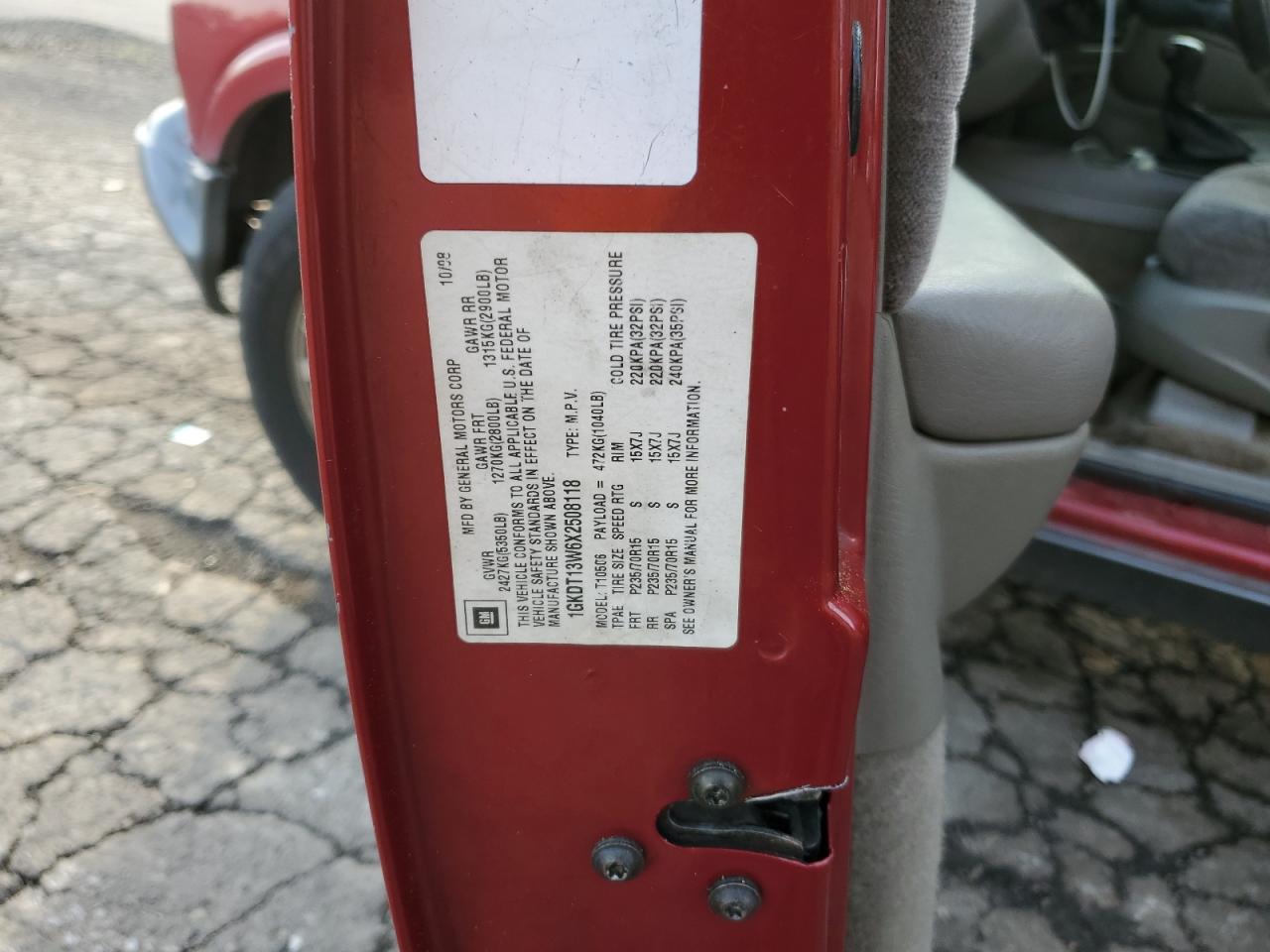 1999 GMC Jimmy VIN 1GKDT13W6X2508118 Copart auction photo, front end damage thumbnail 14