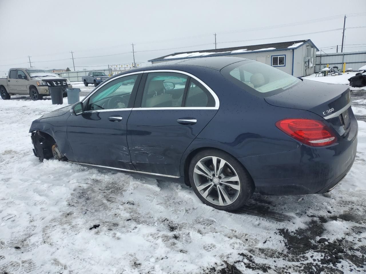2016 Mercedes-Benz C-klasse VIN 55SWF4KB5GU162439 Copart auction photo, front end / side damage thumbnail 2