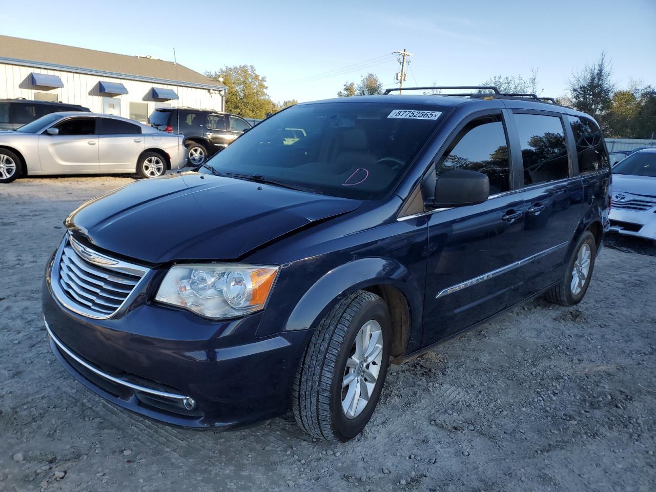 2015 Chrysler Town & Country VIN 2C4RC1BG9FR521019