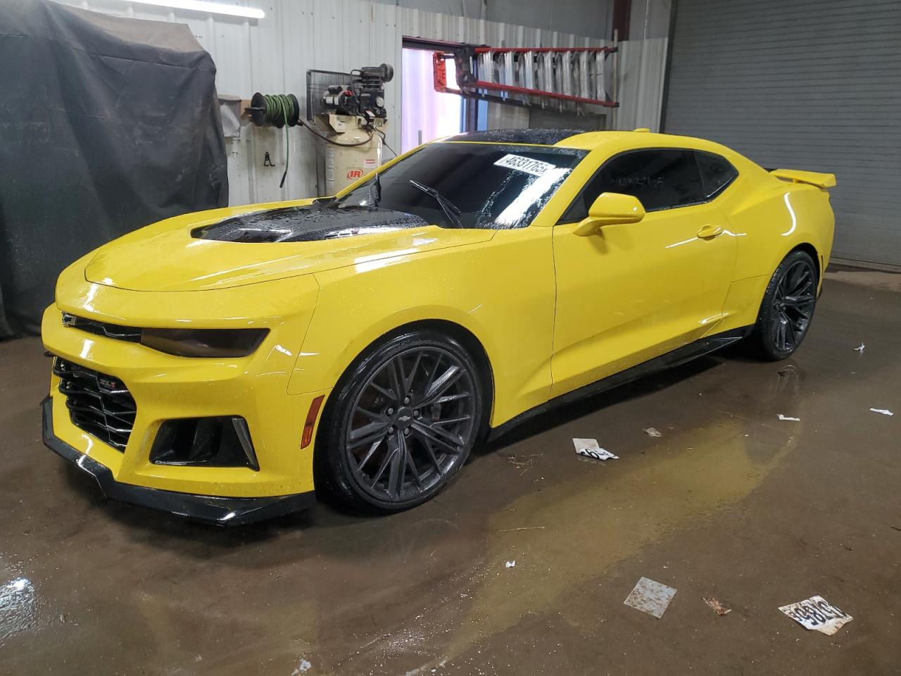 2018 Chevrolet Camaro VIN 1G1FK1R64J0109606
