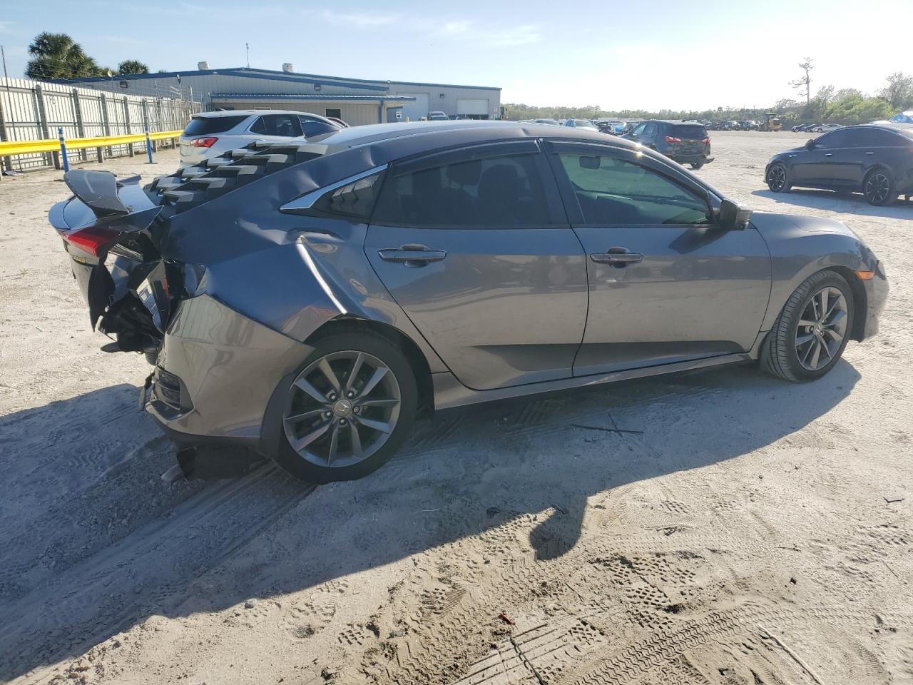 2019 Honda Civic VIN 19XFC1F72KE006484 Copart auction photo, rear end damage thumbnail 3