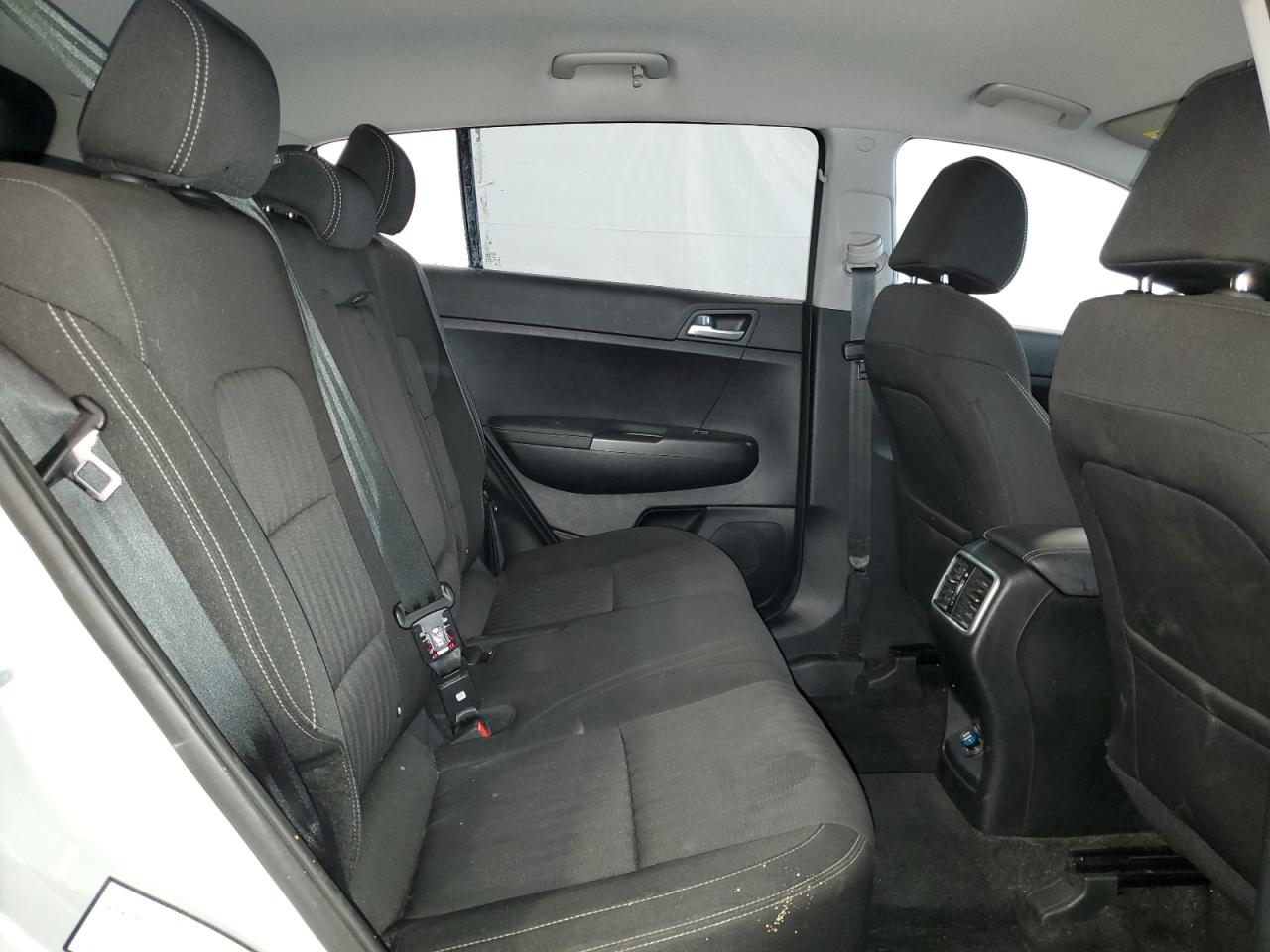 2021 KIA Sportage VIN KNDPM3AC6M7917583 Copart auction photo, front end / rear end damage thumbnail 11