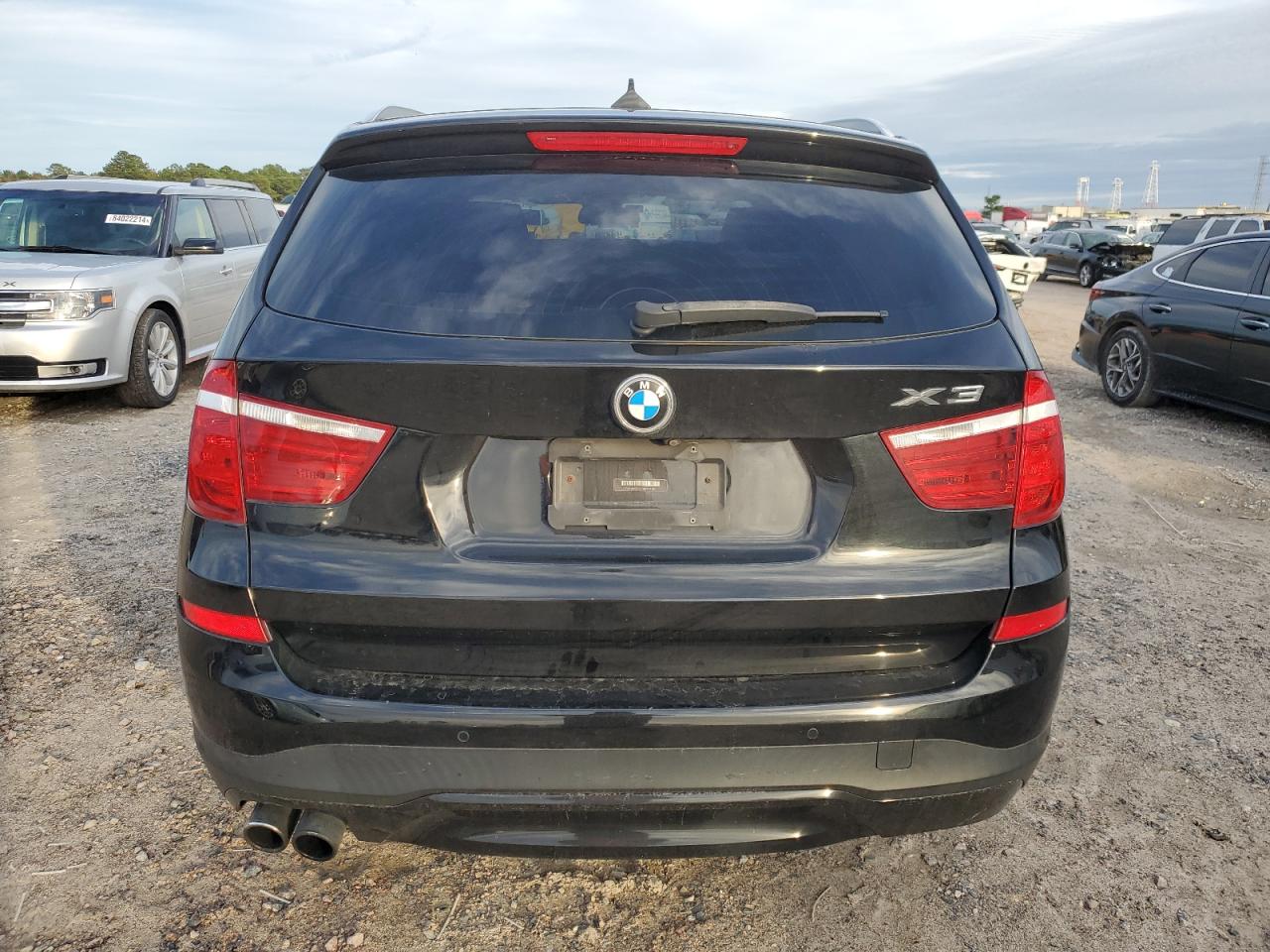 2017 BMW X3 VIN 5UXWX7C33H0W39505 Copart auction photo, burn / burn - engine damage thumbnail 6
