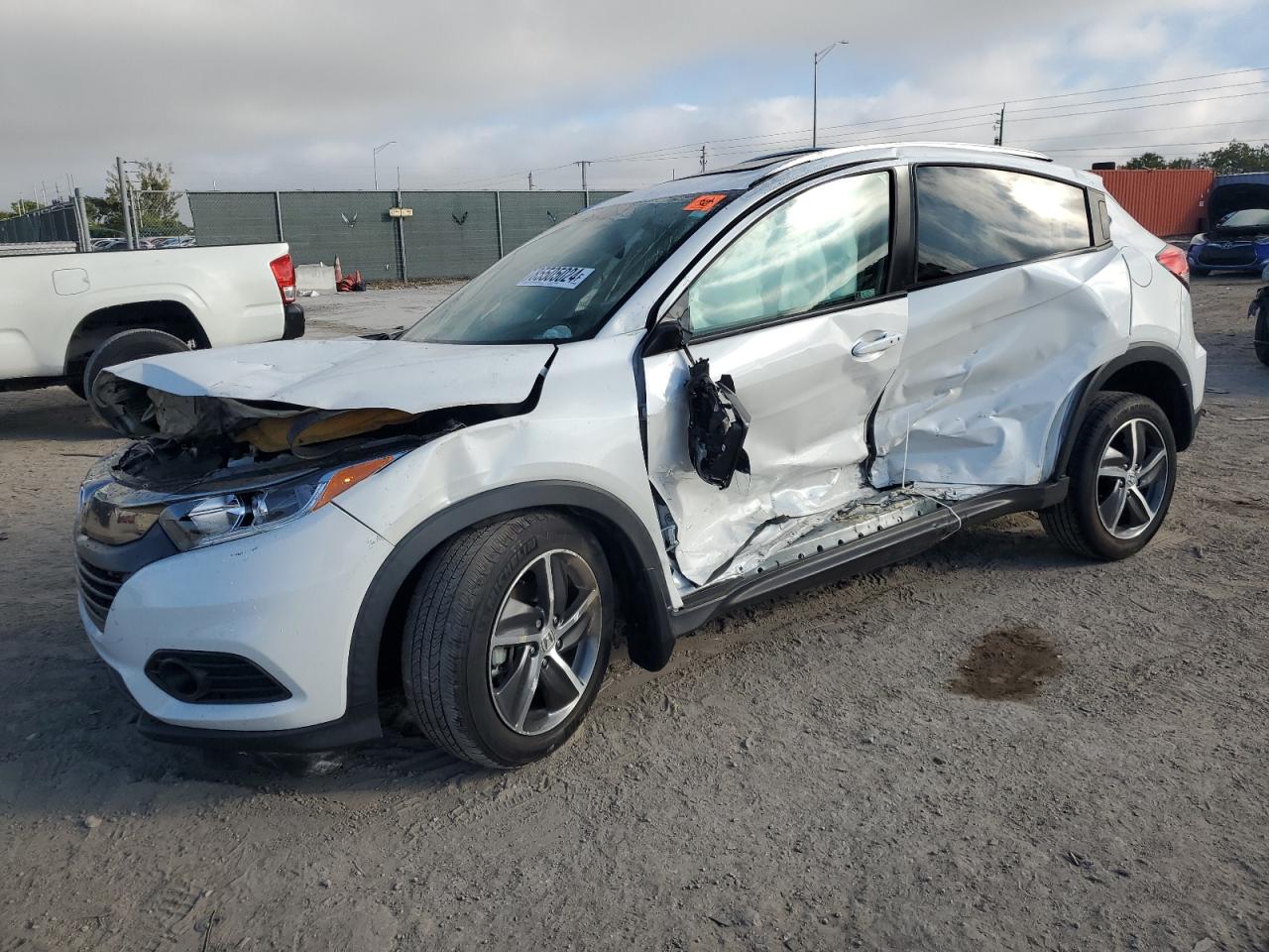2022 Honda HR-V VIN 3CZRU5H78NM722518