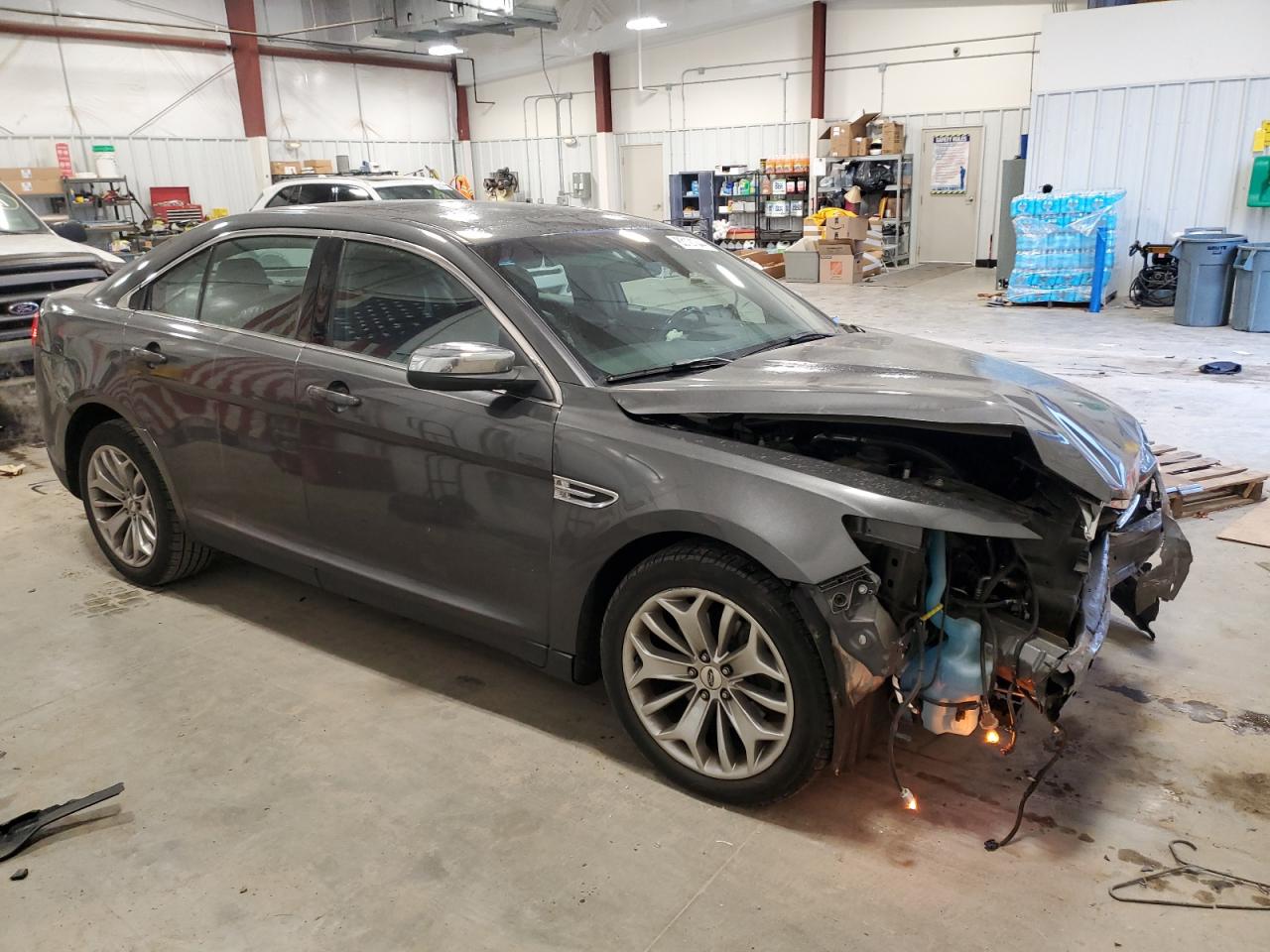 2015 Ford Taurus VIN 1FAHP2F81FG118409 Copart auction photo, front end / minor dent/scratches damage thumbnail 4