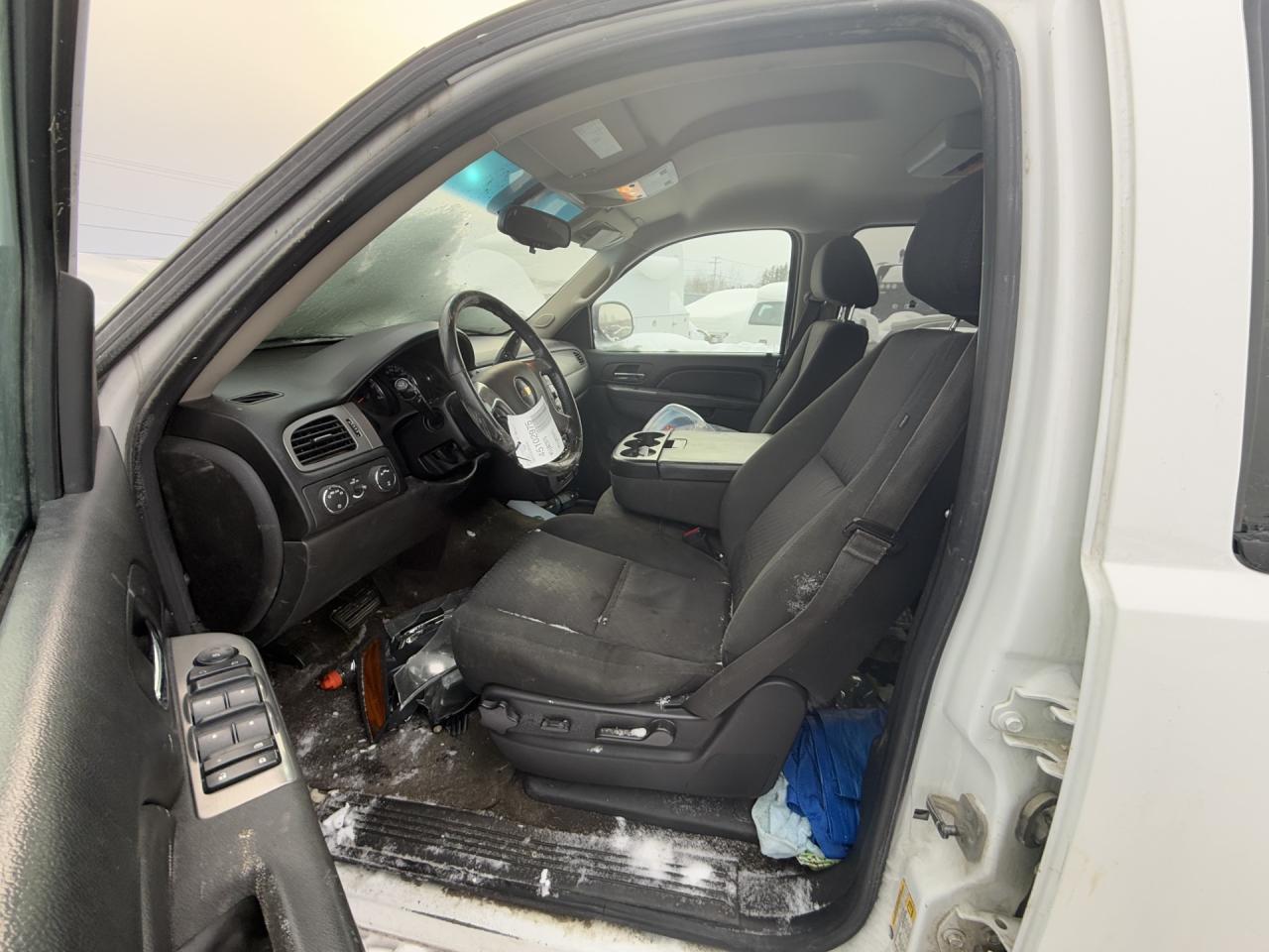 2013 Chevrolet Tahoe VIN 1GNSKAE02DR334461 Copart auction photo, front end damage thumbnail 7