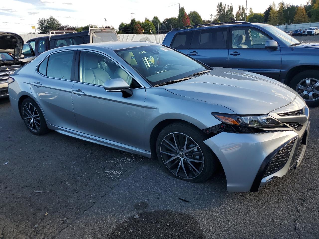 2022 Toyota Camry VIN 4T1G11BK7NU071689 Copart auction photo, front end / undercarriage damage thumbnail 4