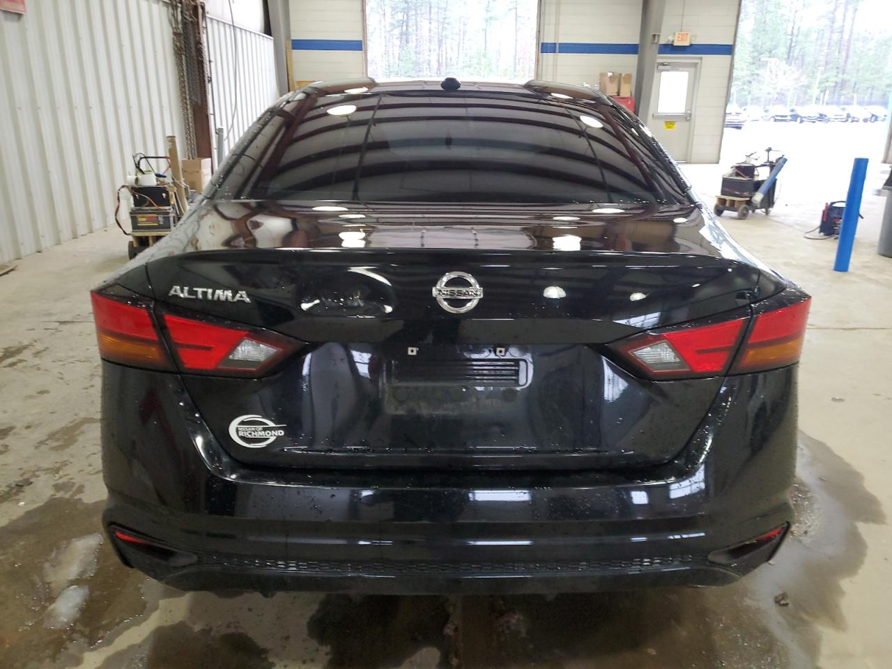 2020 Nissan Altima VIN 1N4BL4BVXLC213725 Copart auction photo, side damage thumbnail 6
