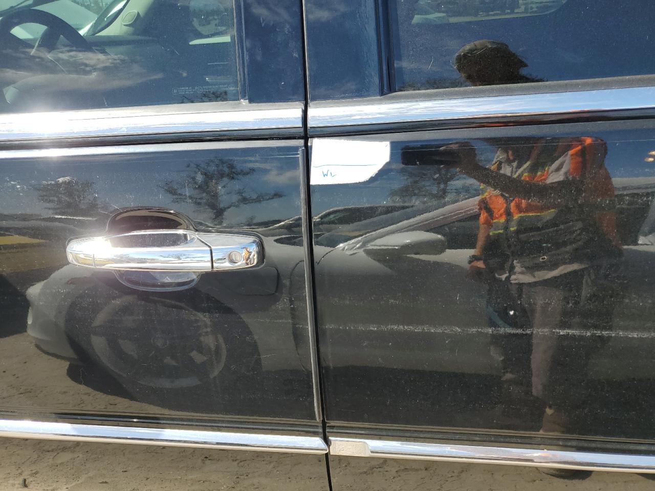 2014 Cadillac Escalade VIN 1GYS3BEFXER101133 Copart auction photo, water/flood damage thumbnail 13