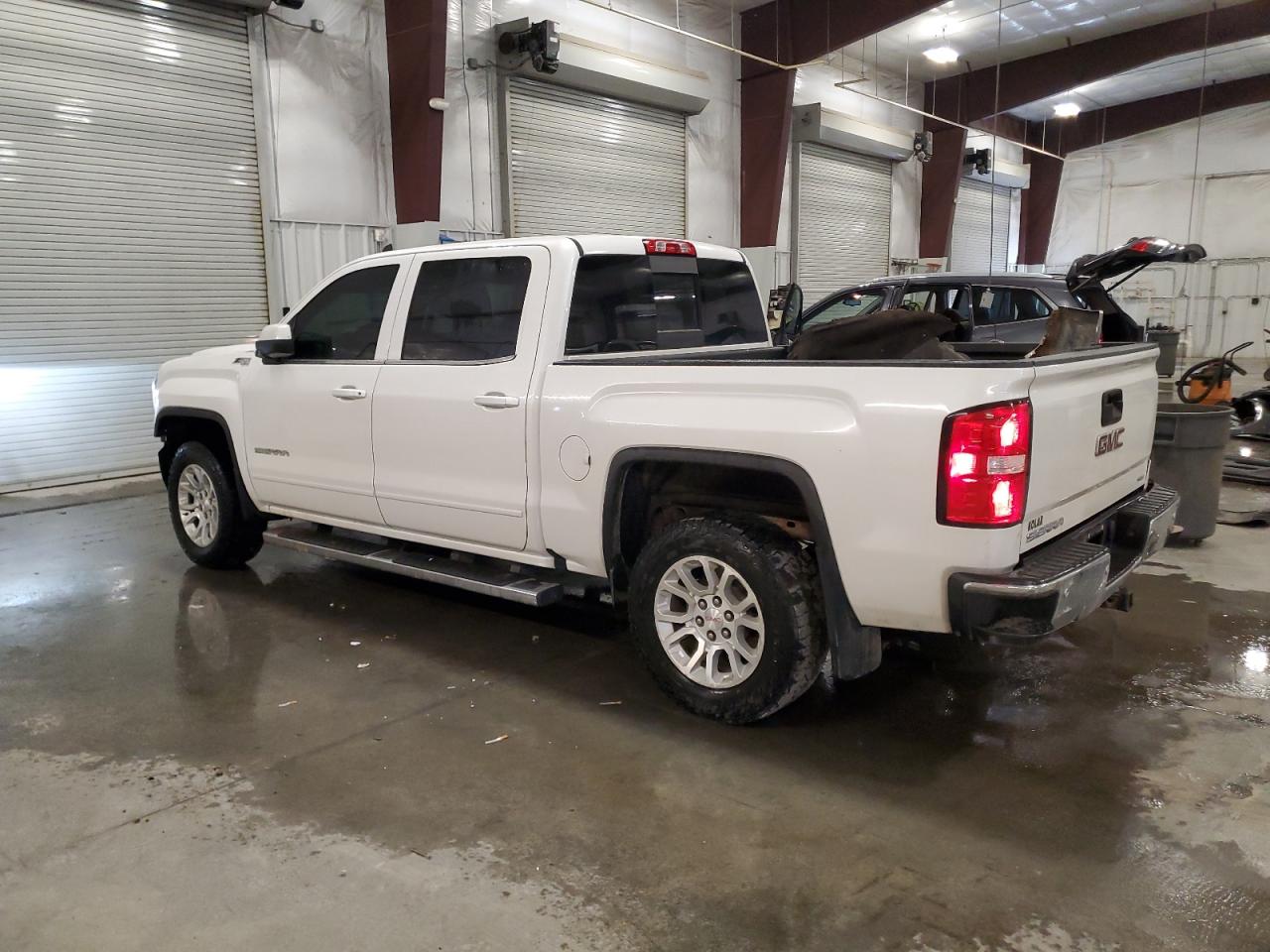 2017 GMC Sierra VIN 3GTU2MECXHG439994 Copart auction photo, front end / rear end damage thumbnail 2
