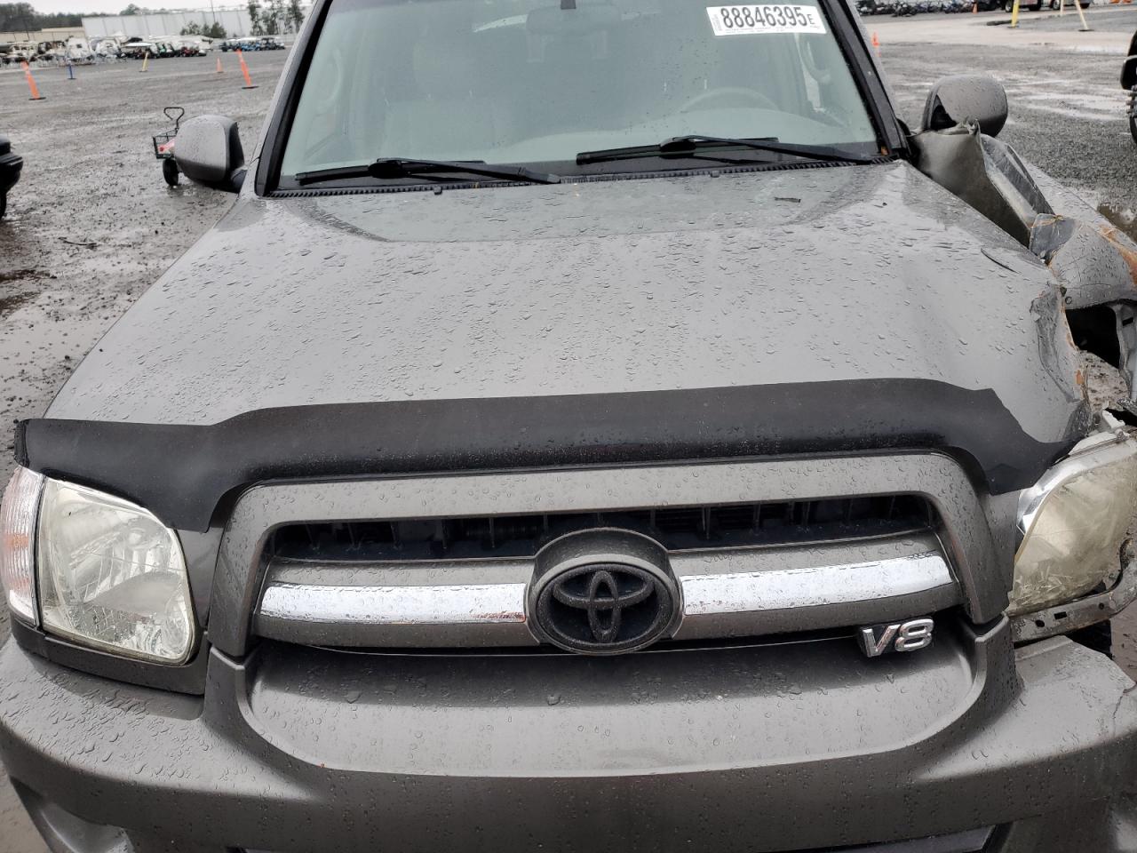 2005 Toyota Sequoia VIN 5TDBT48A95S250457 Copart auction photo, front end damage thumbnail 12