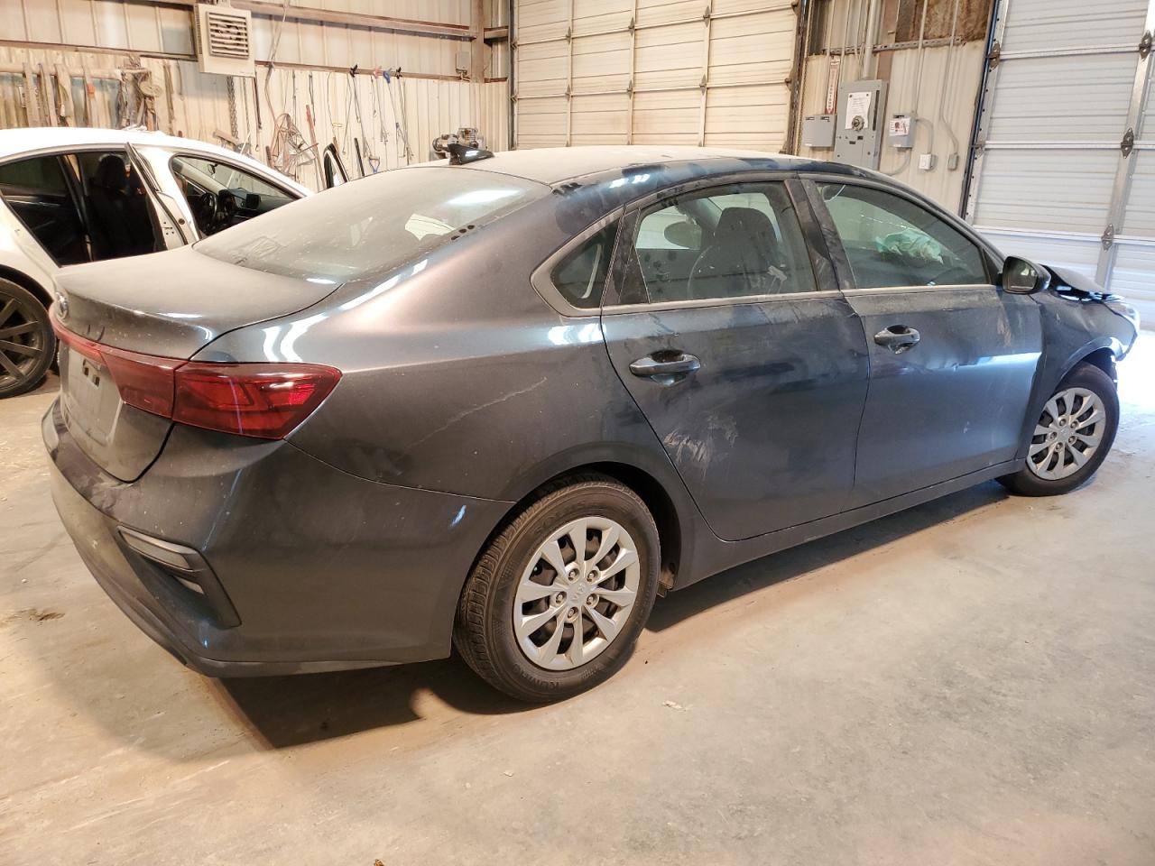 2019 KIA Forte VIN 3KPF24AD2KE016854 Copart auction photo, front end / minor dent/scratches damage thumbnail 3