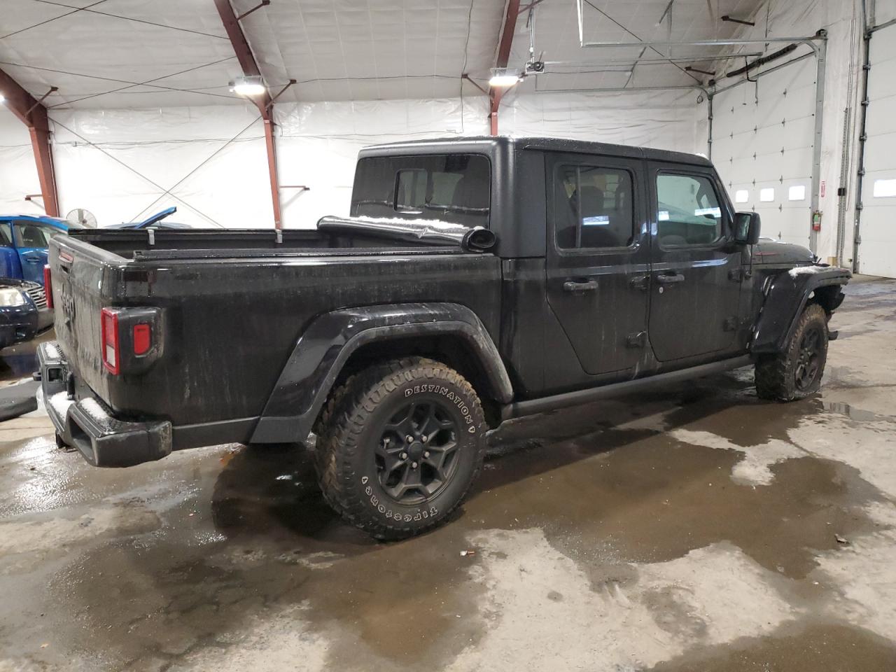 2021 Jeep Gladiator VIN 1C6HJTAG9ML586769 Copart auction photo, front end / minor dent/scratches damage thumbnail 3