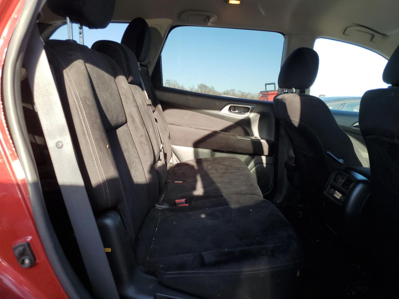 2014 Nissan Pathfinder VIN 5N1AR2MN6EC664882 Copart auction photo, side / front end damage thumbnail 11