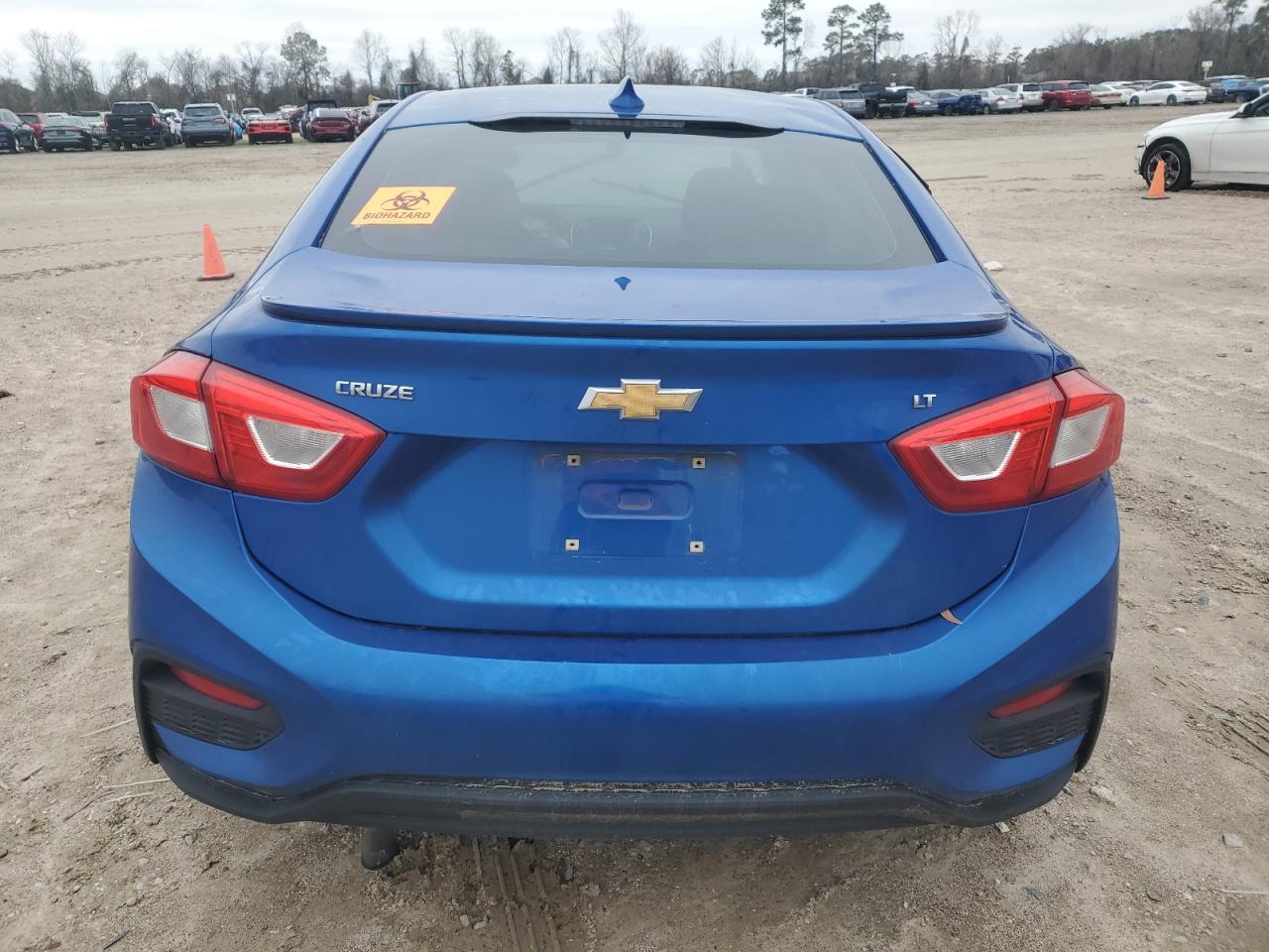 2016 Chevrolet Cruze VIN 1G1BE5SMXG7327846 Copart auction photo, front end / side damage thumbnail 6