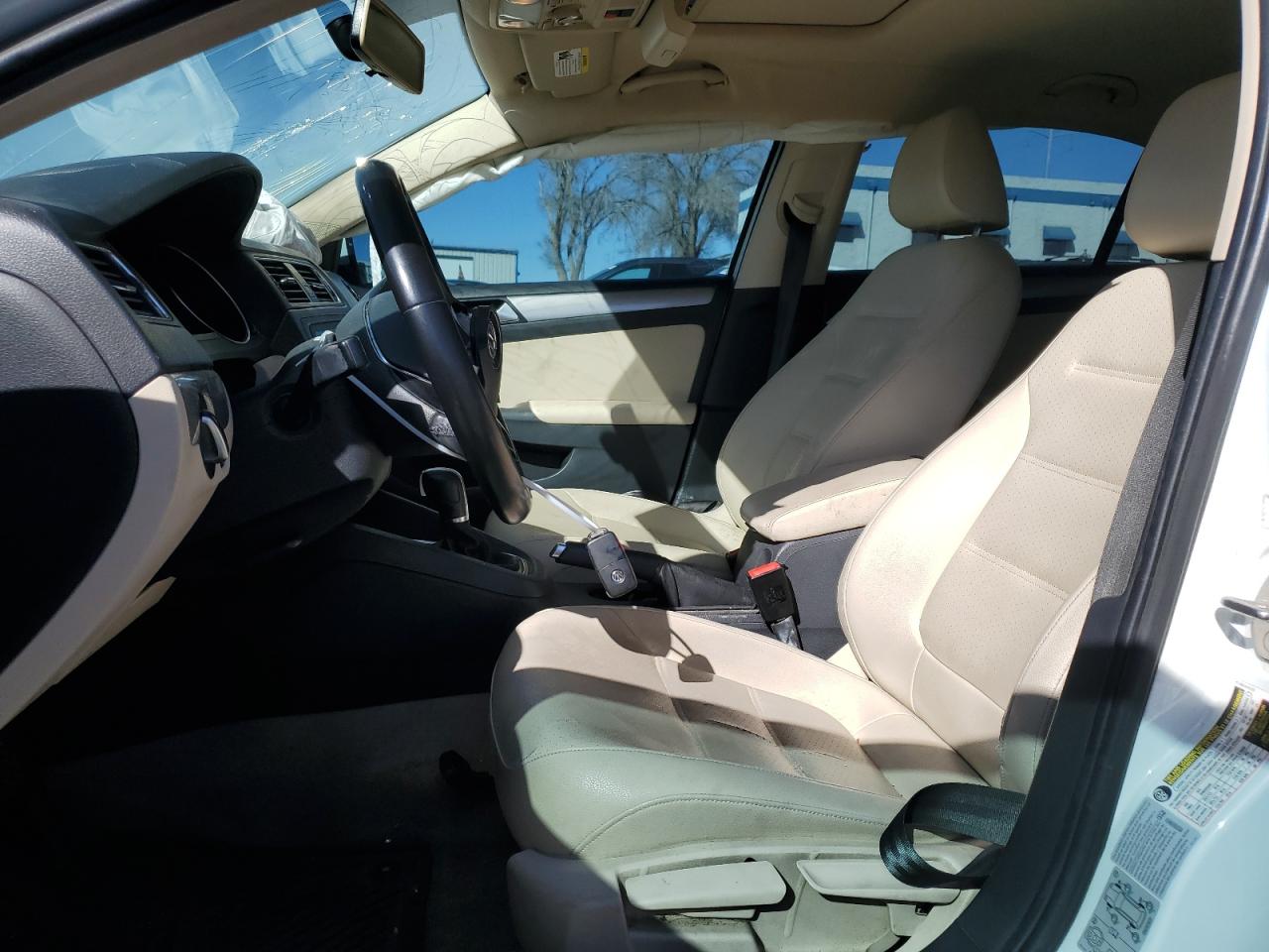 2015 Volkswagen Jetta VIN 3VWD07AJ0FM305731 Copart auction photo, front end damage thumbnail 7