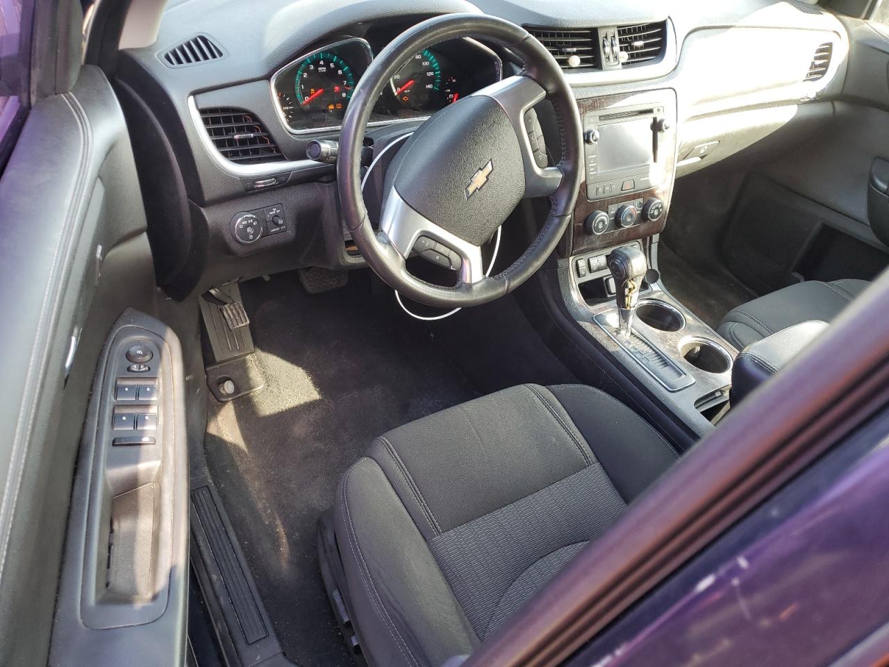 2016 Chevrolet Traverse VIN 1GNKRGKDXGJ314029 Copart auction photo, rear end / front end damage thumbnail 8