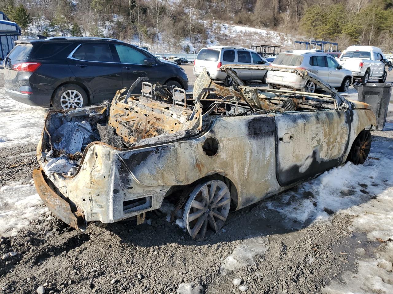 2008 Volkswagen Eos VIN WVWBA71F68V049042 Copart auction photo, burn damage thumbnail 3