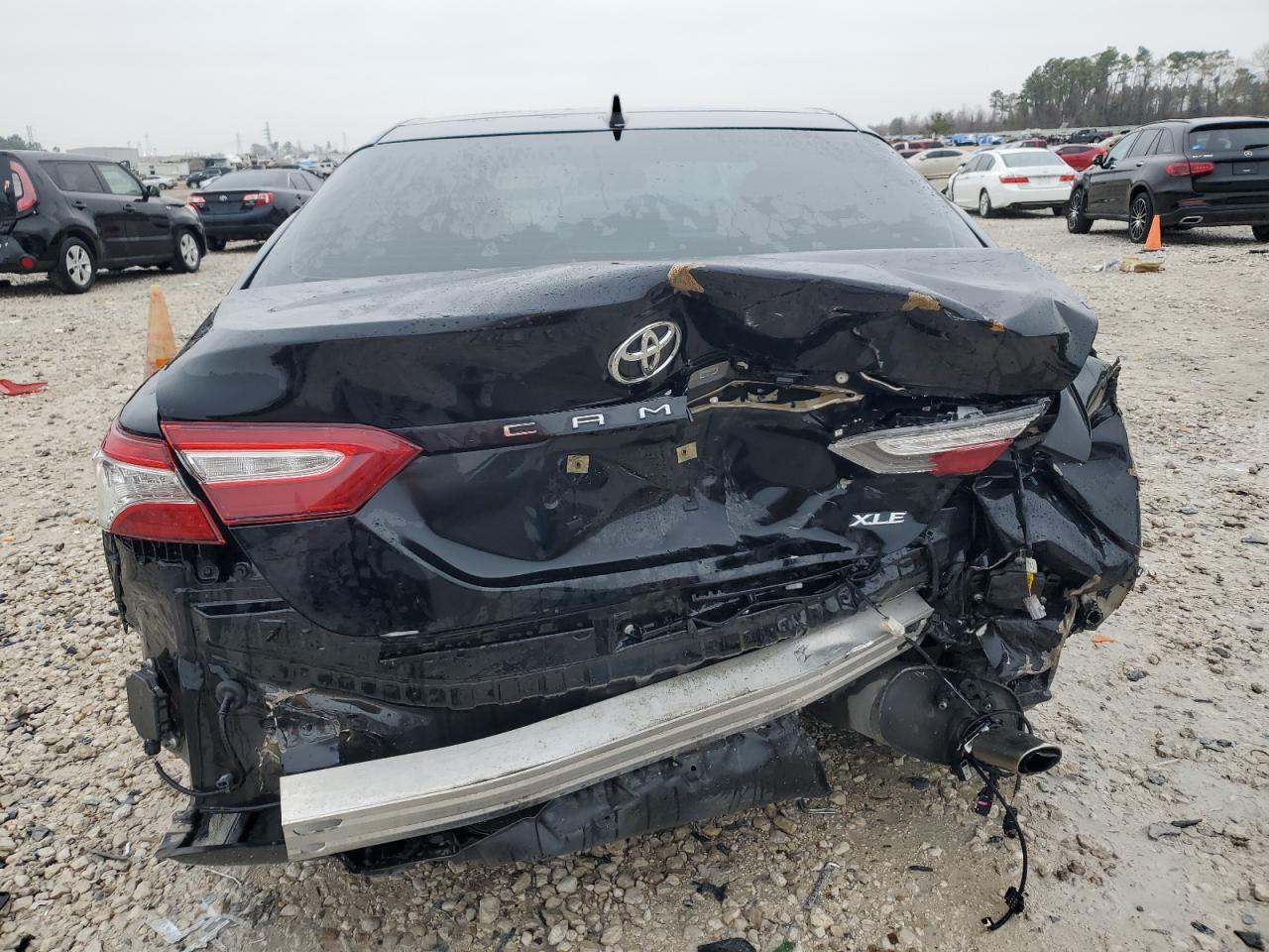 2018 Toyota Camry VIN 4T1B11HK5JU022972 Copart auction photo, rear end / minor dent/scratches damage thumbnail 6