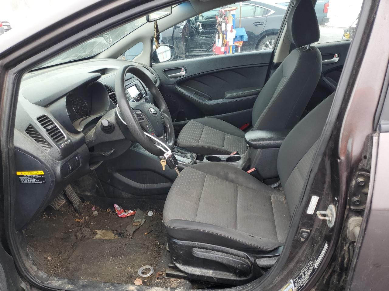 2017 KIA Forte VIN 3KPFL4A78HE012680 Copart auction photo, front end damage thumbnail 7