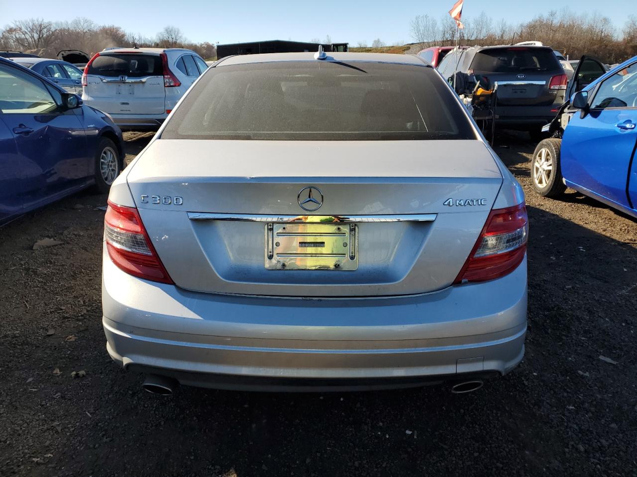2011 Mercedes-Benz C-klasse VIN WDDGF8BB6BA497309 Copart auction photo, side / front end damage thumbnail 6