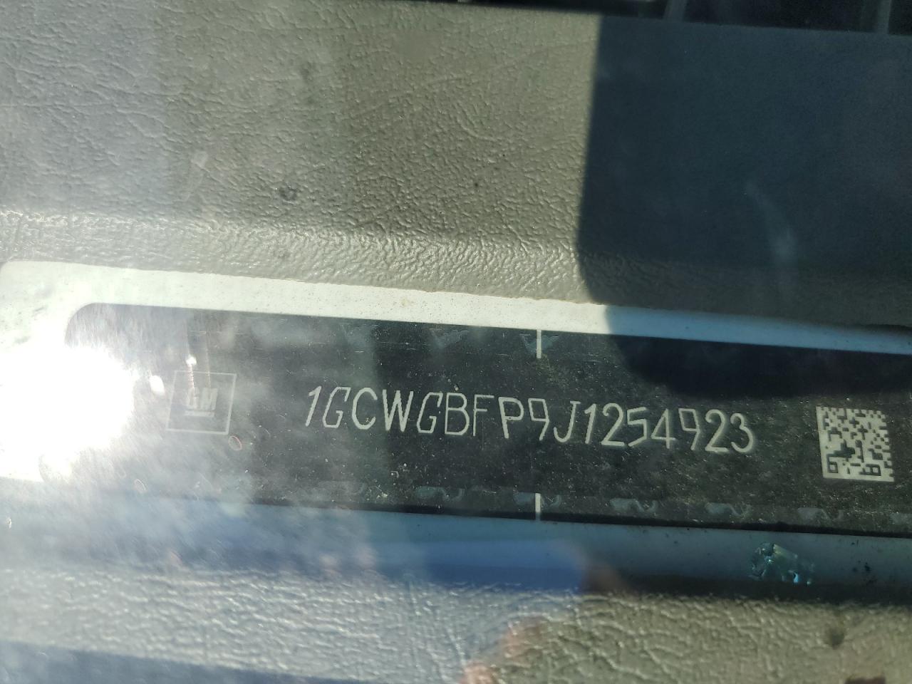 2018 Chevrolet Express VIN 1GCWGBFP9J1254923 Copart auction photo, all over damage thumbnail 15