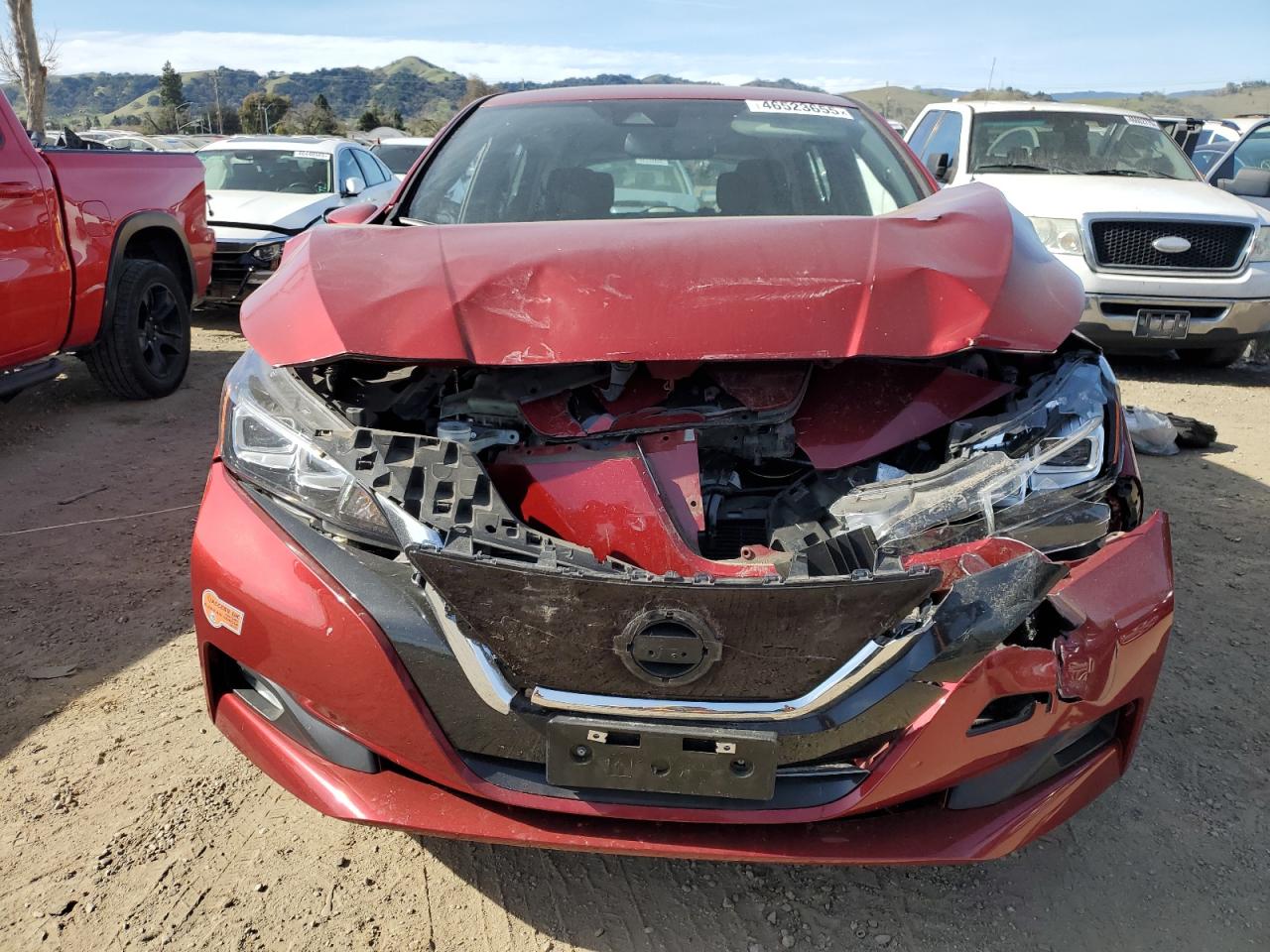 2019 Nissan Leaf VIN 1N4AZ1CP6KC320312 Copart auction photo, front end damage thumbnail 5
