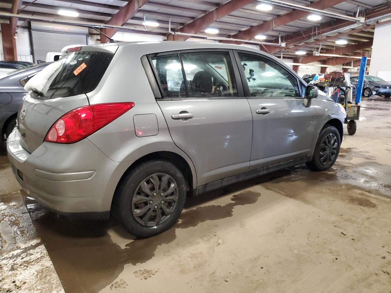 2009 Nissan Versa VIN 3N1BC13E99L357645 Copart auction photo, front end / side damage thumbnail 3
