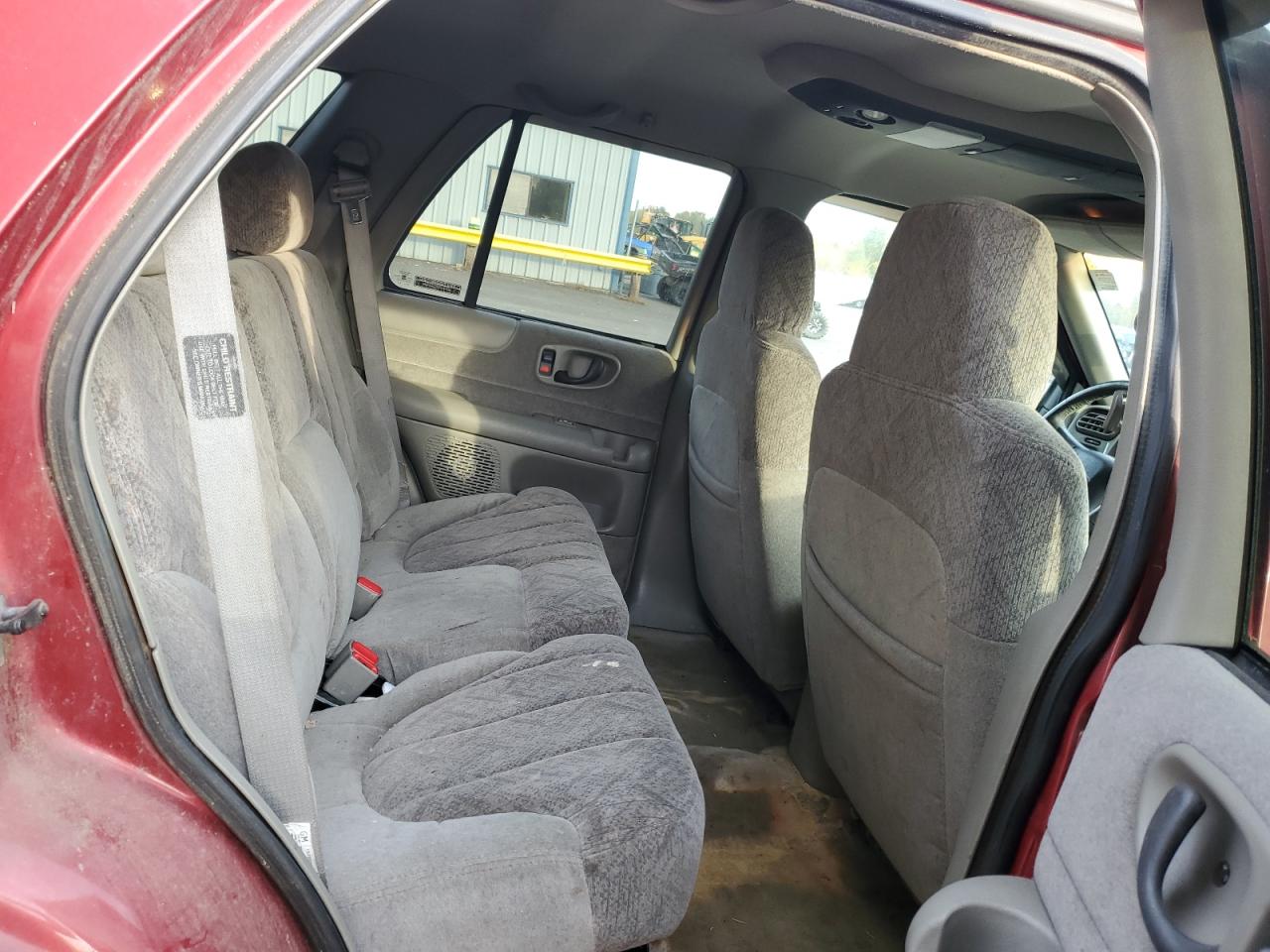 1999 GMC Jimmy VIN 1GKDT13W6X2508118 Copart auction photo, front end damage thumbnail 10