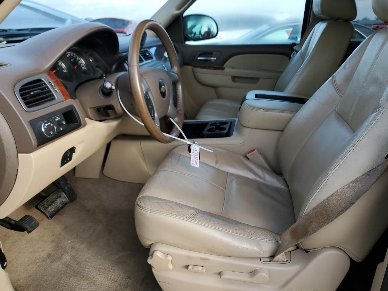 2012 Chevrolet Suburban VIN 1GNSCJE01CR189683 Copart auction photo, front end damage thumbnail 7
