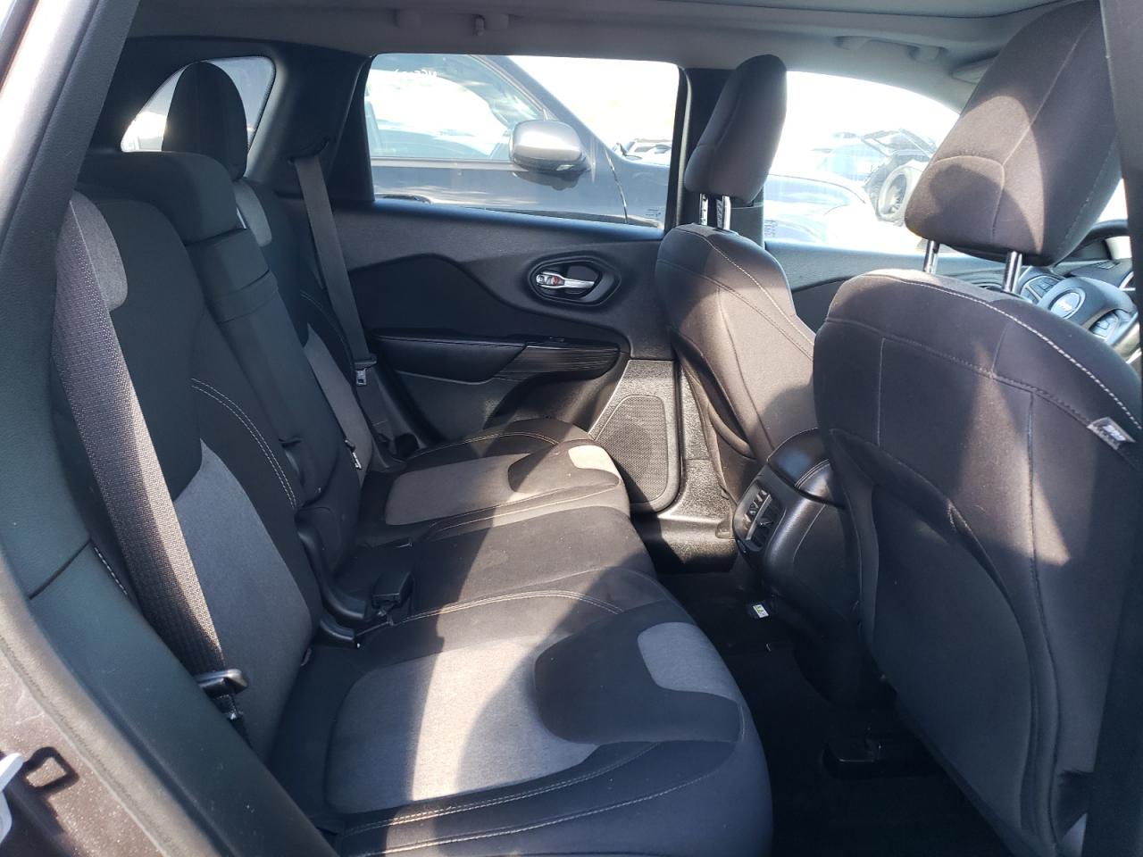 2014 Jeep Grand Cherokee VIN 1C4PJLCSXEW320571 Copart auction photo, minor dent/scratches damage thumbnail 11