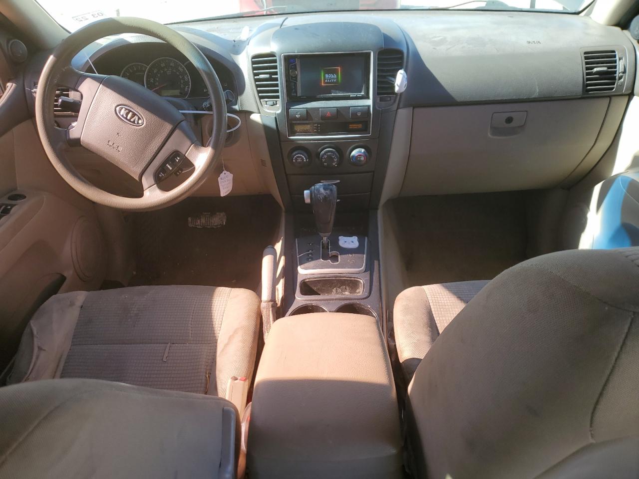 2009 KIA Sorento VIN KNDJD735295895838 Copart auction photo, all over damage thumbnail 8