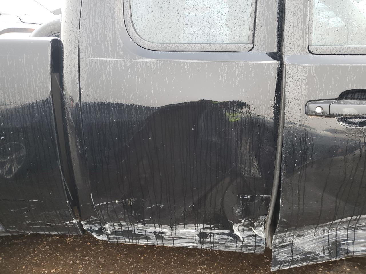 2007 Chevrolet Silverado VIN 1GCEC19XX7Z622730 Copart auction photo, all over damage thumbnail 11