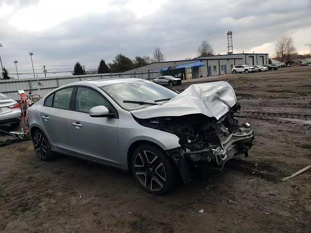 2018 Volvo S60 VIN YV126MFL7J2466590 Copart auction photo, front end / minor dent/scratches damage thumbnail 10