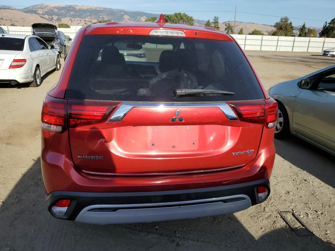 2019 Mitsubishi Outlander VIN JA4AD3A39KZ043246 Copart auction photo, front end / side damage thumbnail 6