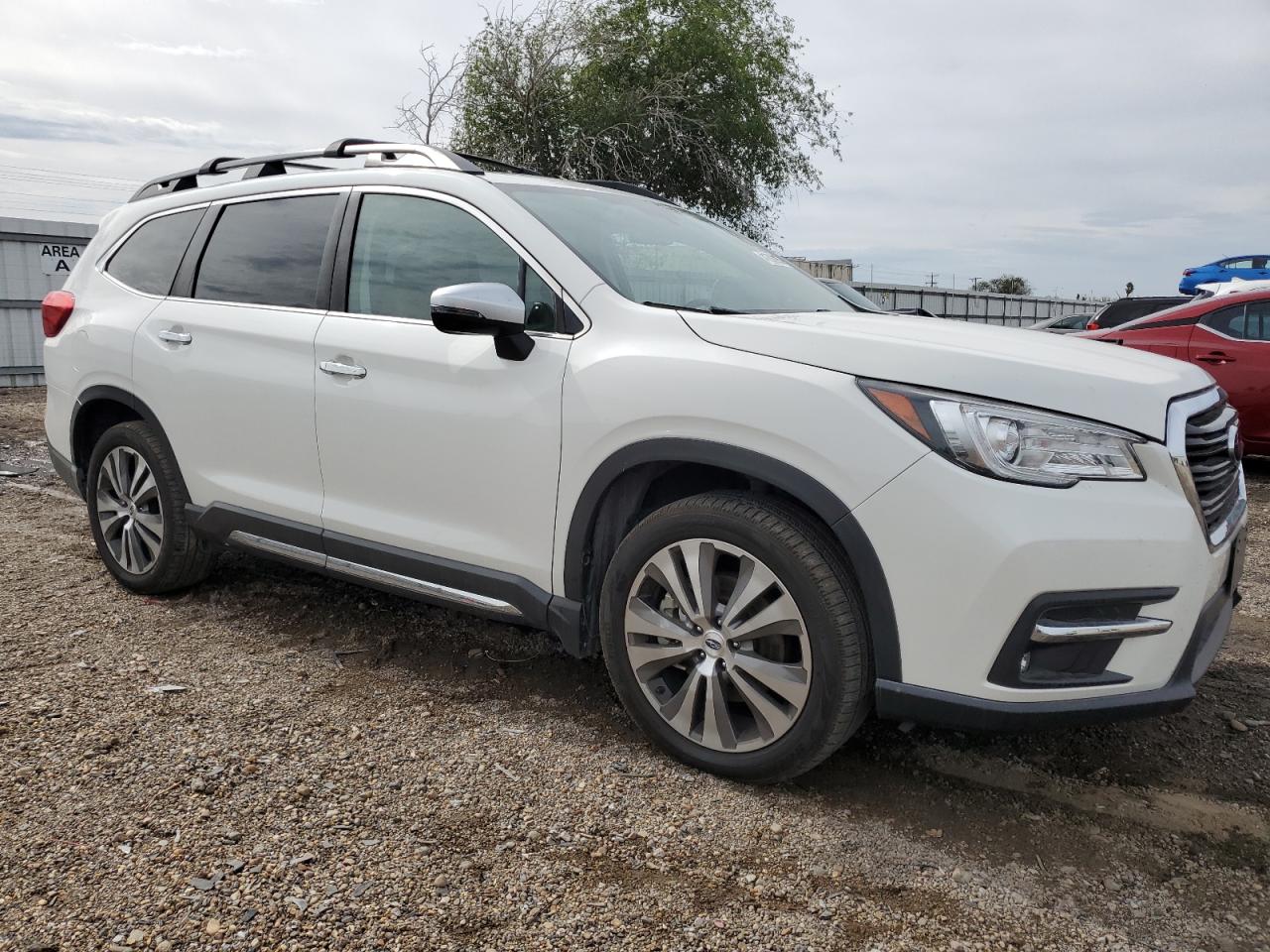 2020 Subaru Ascent VIN 4S4WMARD7L3451631 Copart auction photo, partial repair / minor dent/scratches damage thumbnail 4