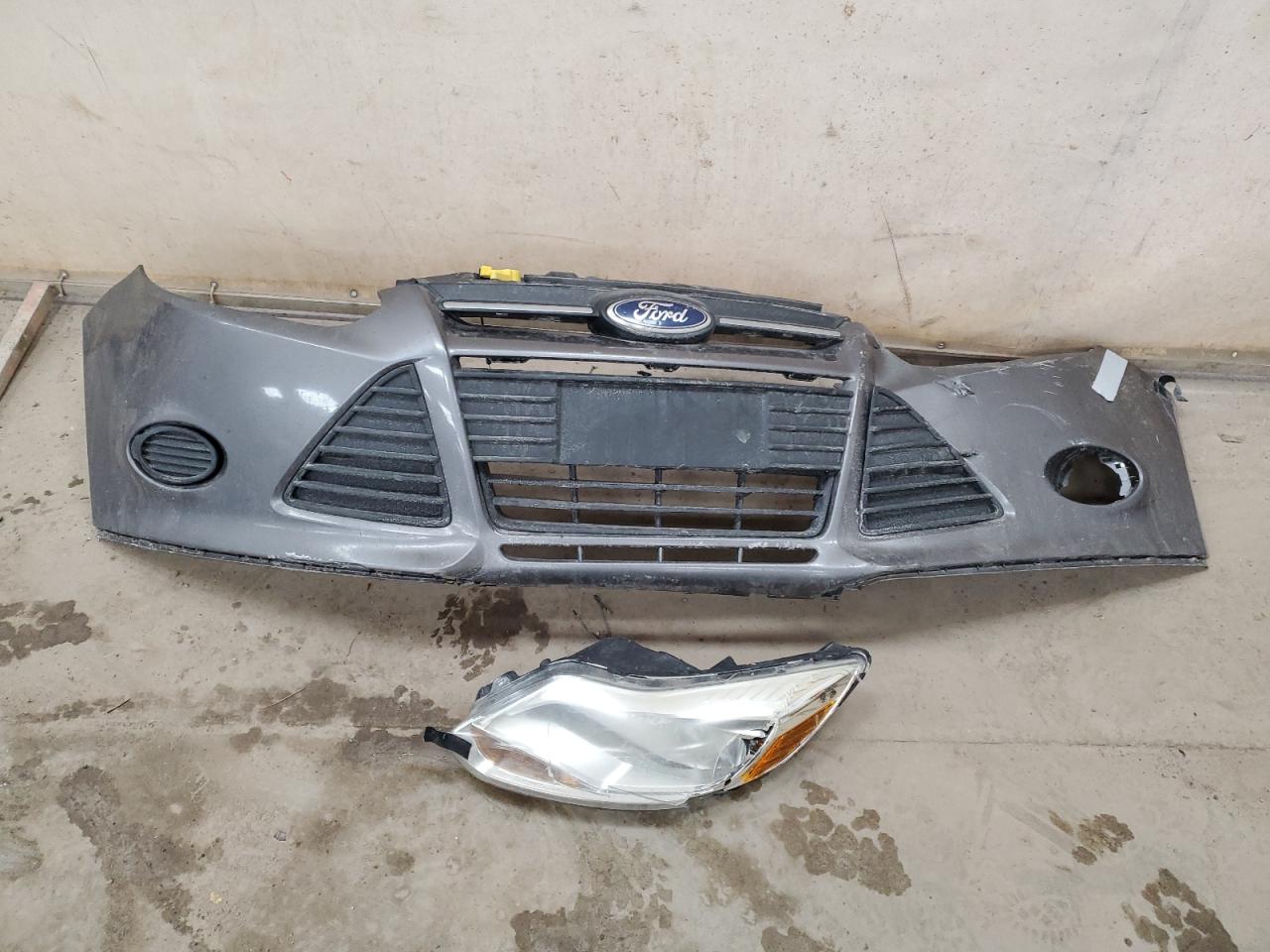 2014 Ford Focus VIN 1FADP3F26EL129802 Copart auction photo, front end / minor dent/scratches damage thumbnail 12