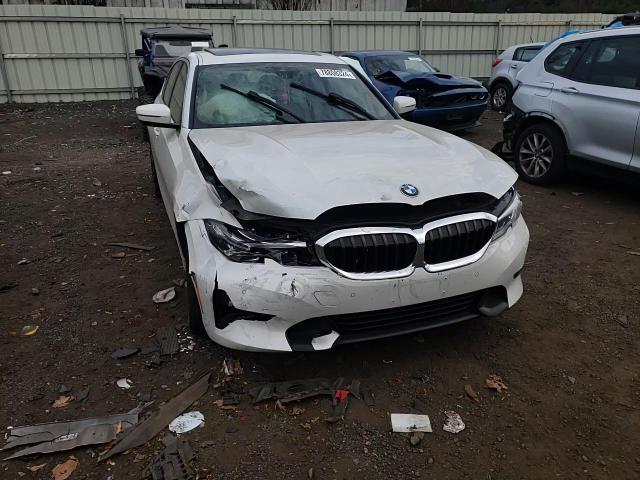 2020 BMW 3er VIN 3MW5R7J01L8B31559 Copart auction photo, front end damage thumbnail 10