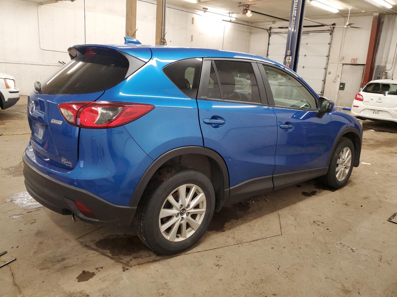 2014 Mazda CX-5 VIN JM3KE4CY5E0382981 Copart auction photo, rear end damage thumbnail 3