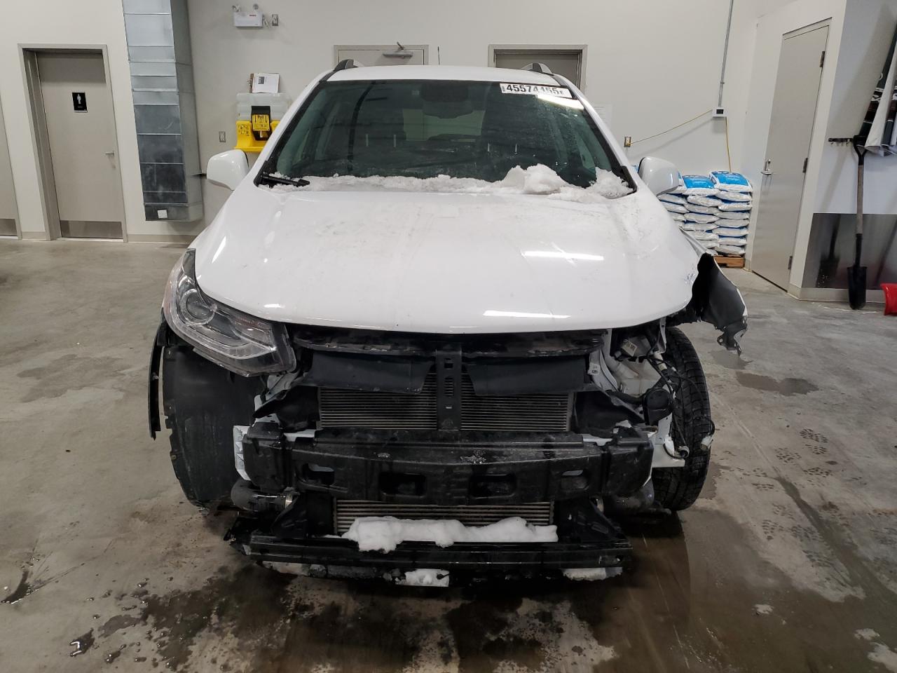 2018 Chevrolet Trax VIN 3GNCJLSBXJL353268 Copart auction photo, front end / side damage thumbnail 5