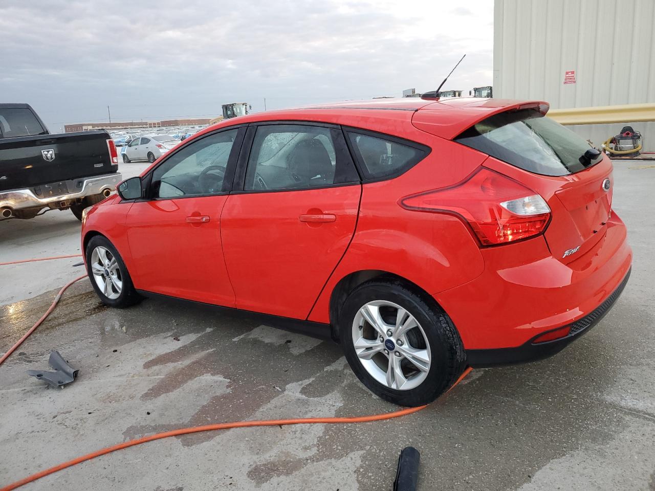 2014 Ford Focus VIN 1FADP3K27EL161244 Copart auction photo, undercarriage damage thumbnail 2