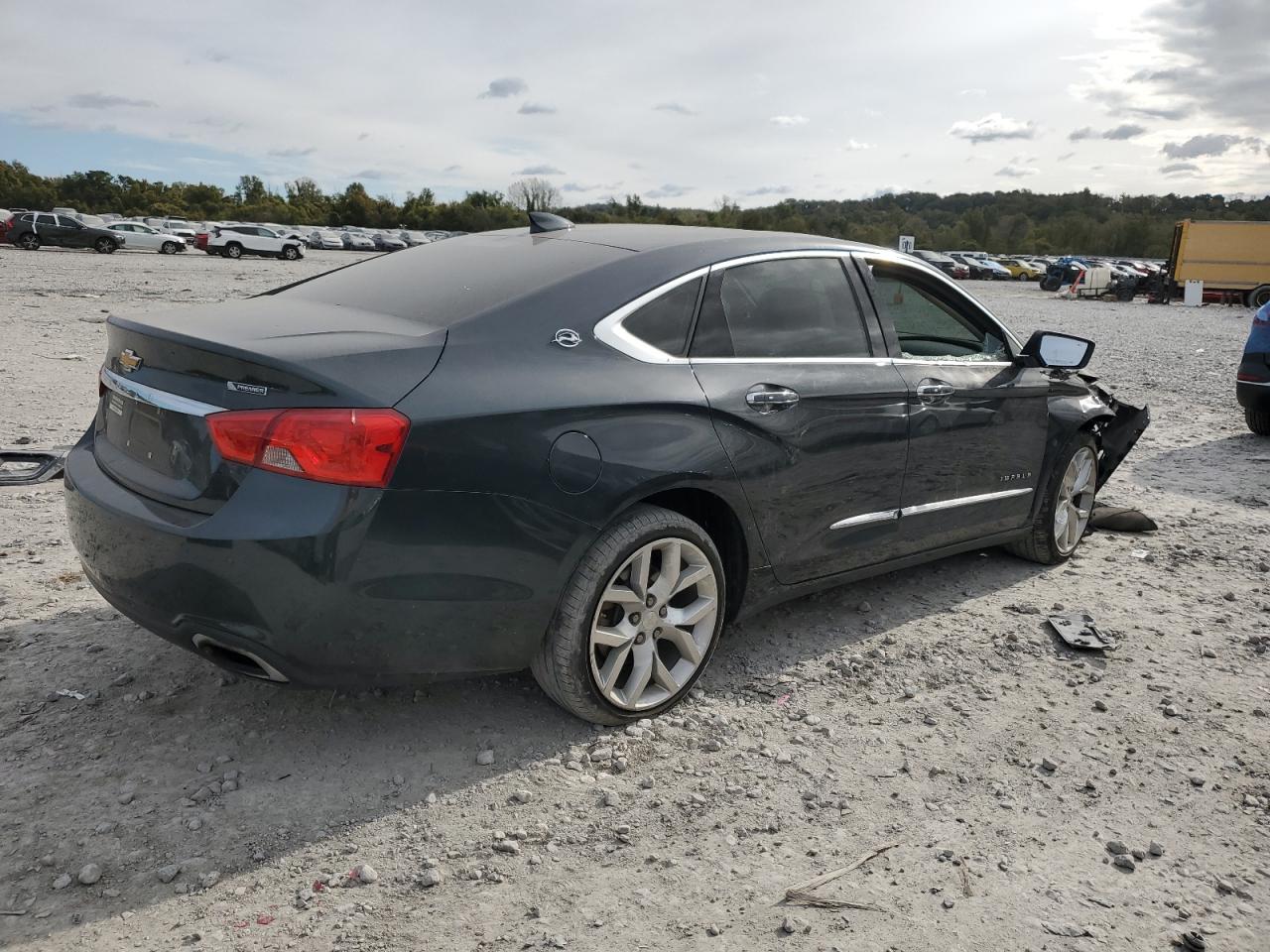 2018 Chevrolet Impala VIN 1G1125S35JU121239 Copart auction photo, front end / side damage thumbnail 3