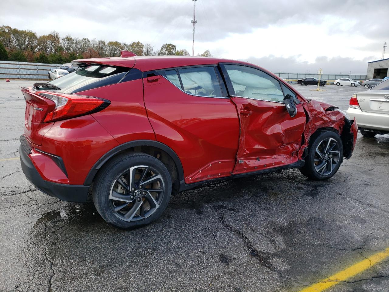2020 Toyota C-HR VIN NMTKHMBX1LR118321 Copart auction photo, front end / side damage thumbnail 3